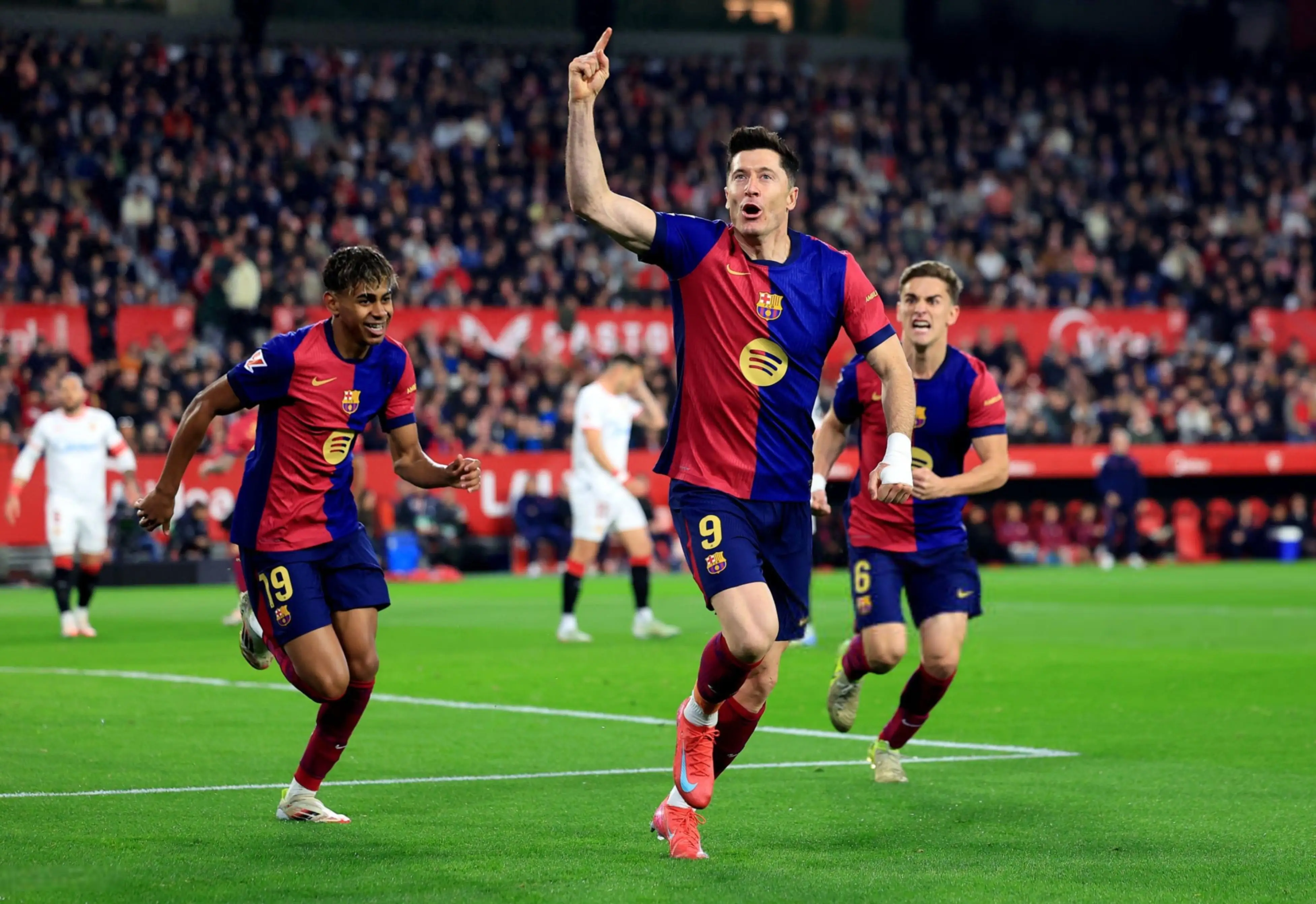 姆巴佩重返赛场,领先优势明显首场状态出色,加拿大队观众沸腾!的简单介绍星空体育