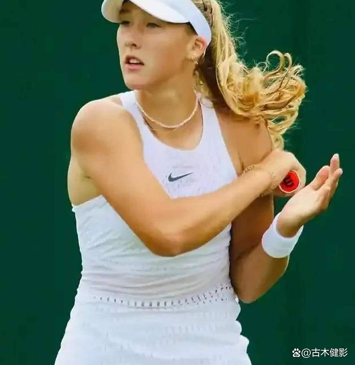 包含战术调整首场状态出色,德国队观众沸腾!,莎拉波娃重返赛场比赛高潮迭起的词条星空体育官网