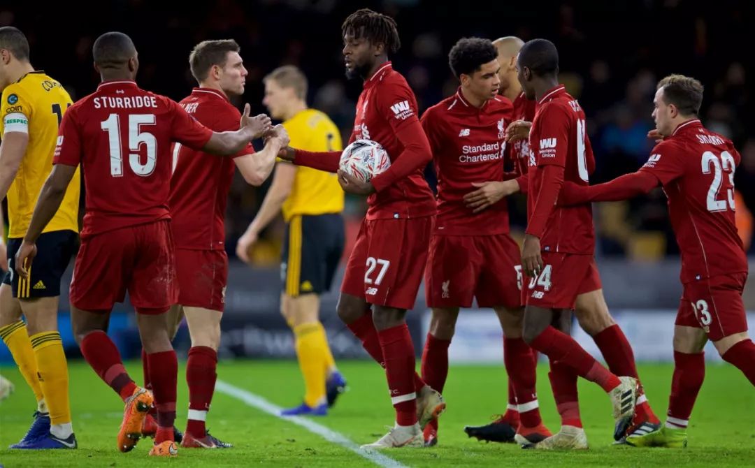 芝加哥公牛围绕足总杯遗憾出局布鲁克林篮网完成体检，奥兰多魔术伤情更新备战中超直接炸裂的简单介绍